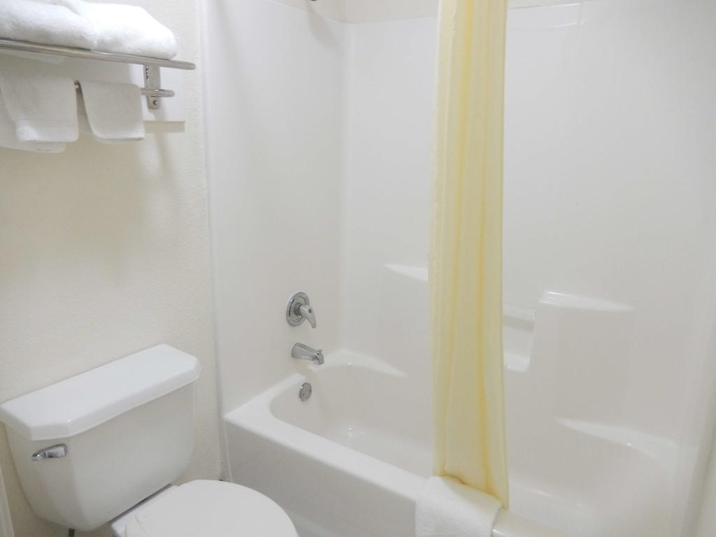 Motel 6-Azle, Tx Экстерьер фото