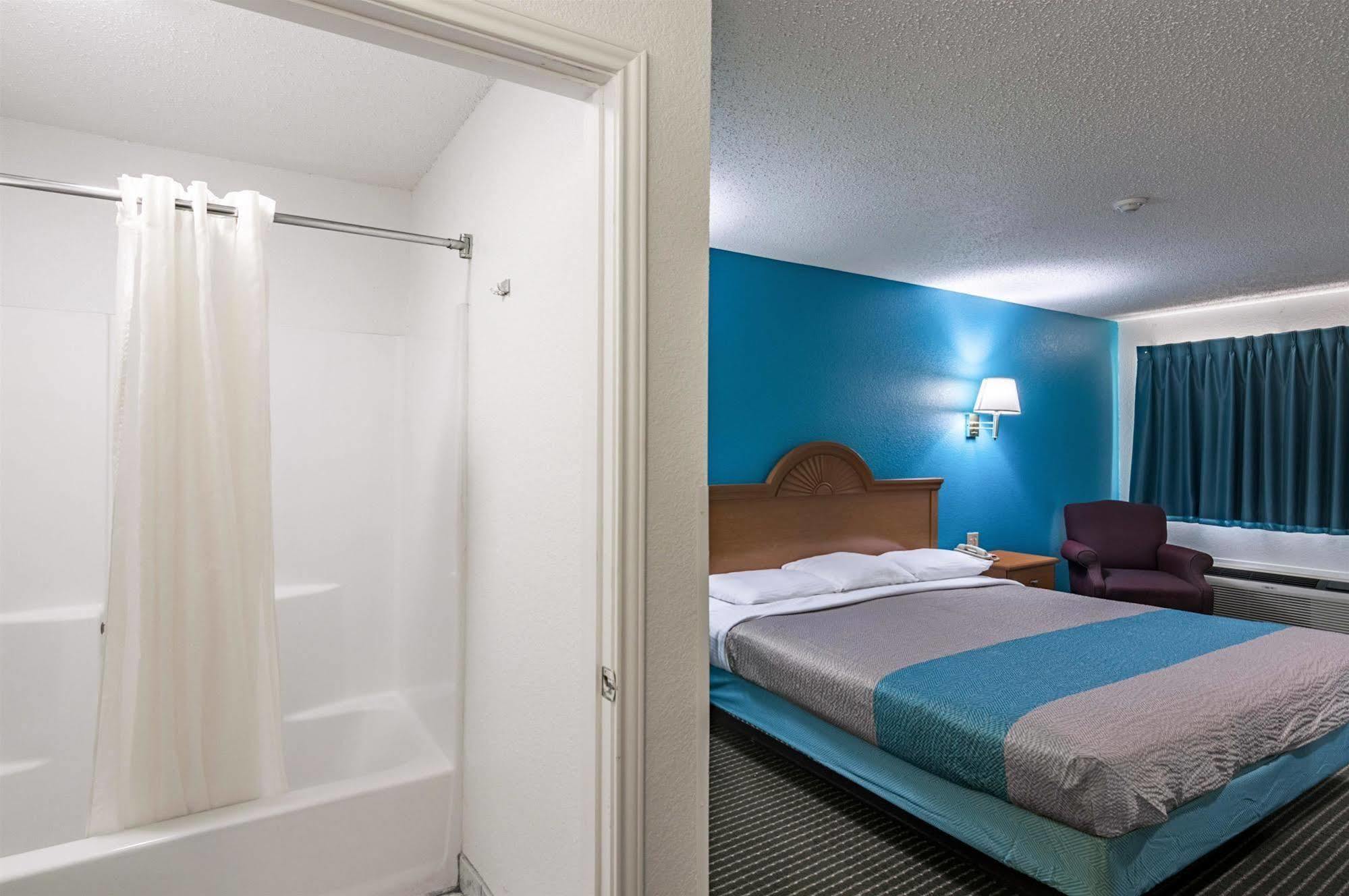 Motel 6-Azle, Tx Экстерьер фото