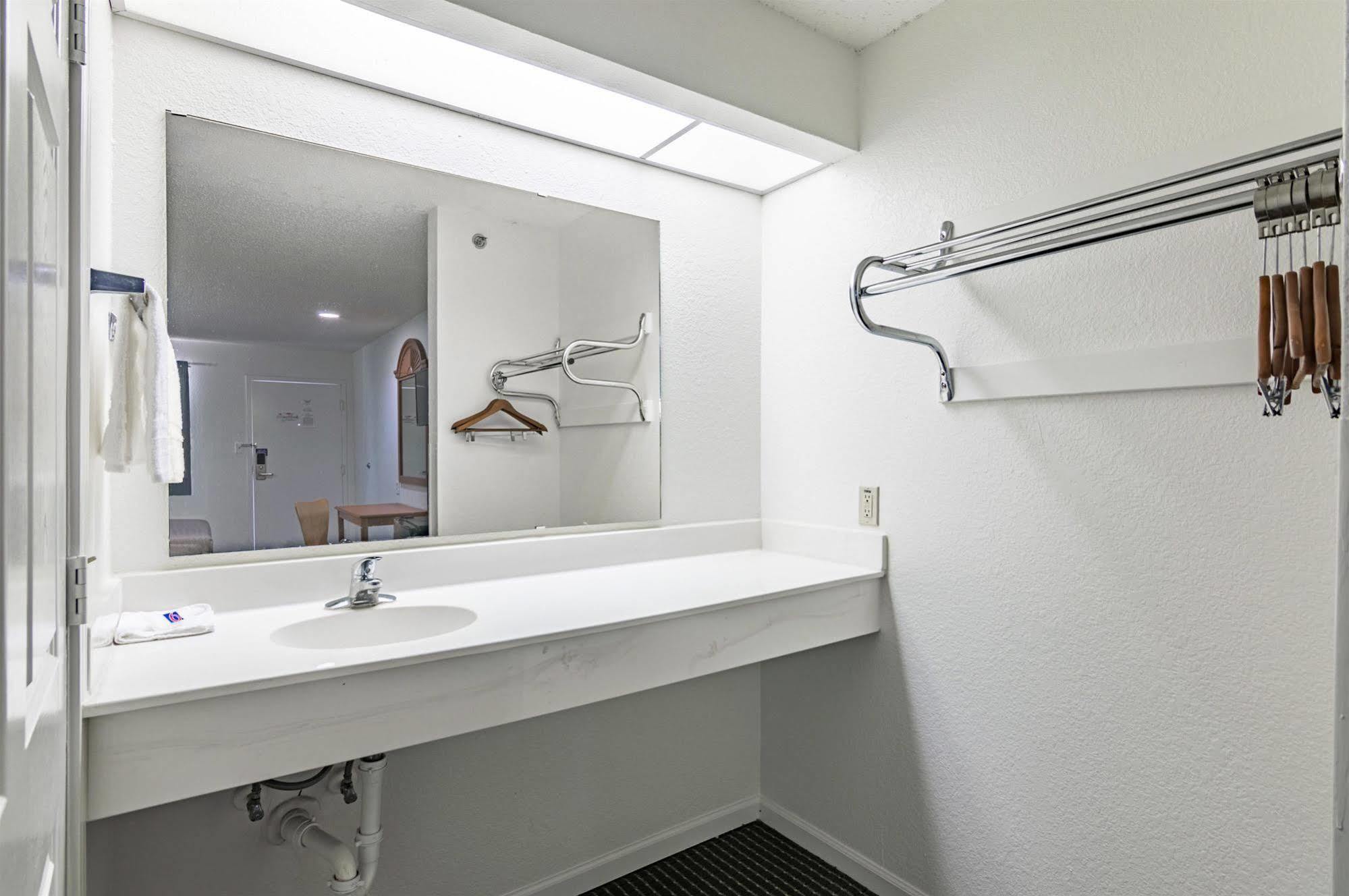 Motel 6-Azle, Tx Экстерьер фото