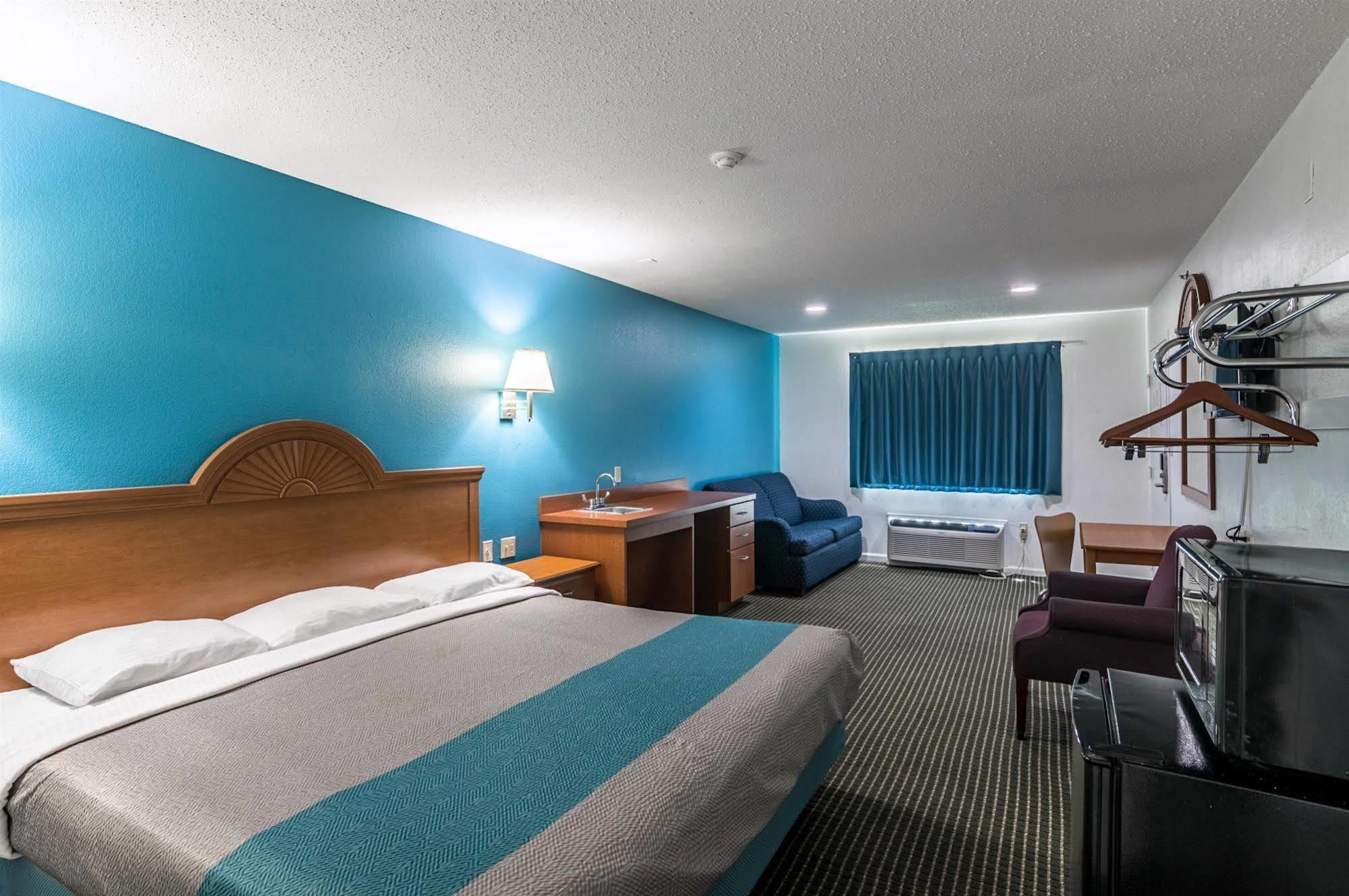 Motel 6-Azle, Tx Экстерьер фото